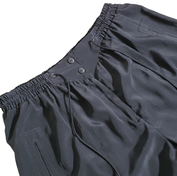 VINTAGE Y2K Black Parachute Pants Yoked Elastic waist with drawstrings L - Picture 1 of 11
